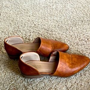 Catherine Malandrino camel leather womens loafer size 7